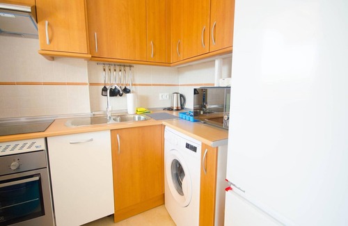 Marina de Casares Apartamento | Marina Casares Appartment - next to the beach