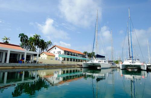 Fort Sherman Hotel | Marina Hotel at Shelter Bay