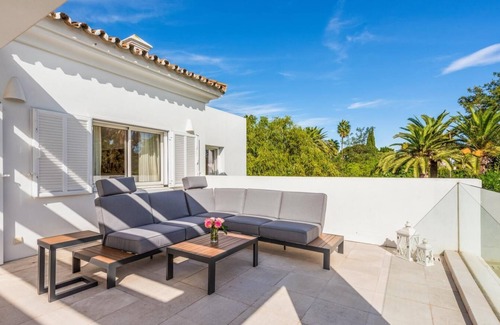 Sotogrande Cabaña | Marina House with pool!