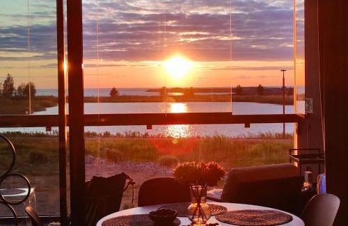 Kalajoki Apartamento | Marina Mermaid Seaview - Uusi upea merinäköalahuoneisto, sisältää liinavaatteet