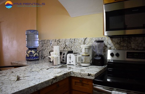 Bella Vista Condominio | Marina Pinacate B-403 (2 habitaciones, 2 baños) de FMI Rentals