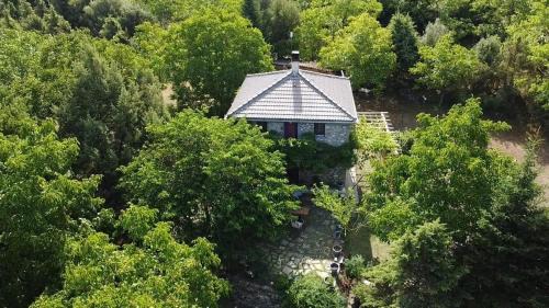 Central Tzoumerka Casa | Marina's Stone Cottage