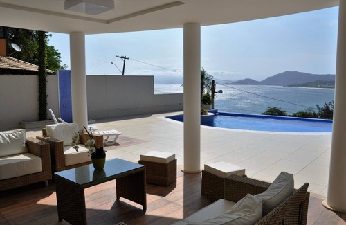 Niteroi Villa | Puertos deportivos Praia Itaipu