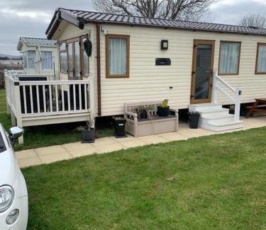 Rhyl Otro | Marine Holiday Park Luxury Caravan