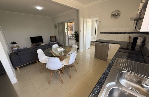Port Vincent Apartamento | Marine Parade Holiday Unit 1- 3 bedroom downstairs unit - Off Peak Special!