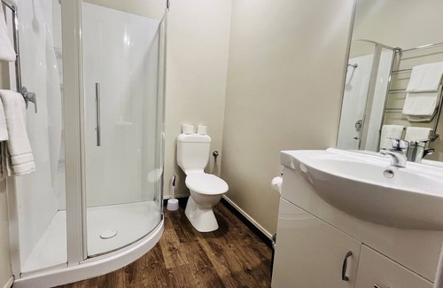 Westshore Hotel | Marineland Motel