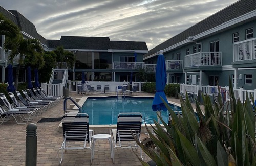 Belle Vista Condominio | Mariner Beach Club St. Pete Beach