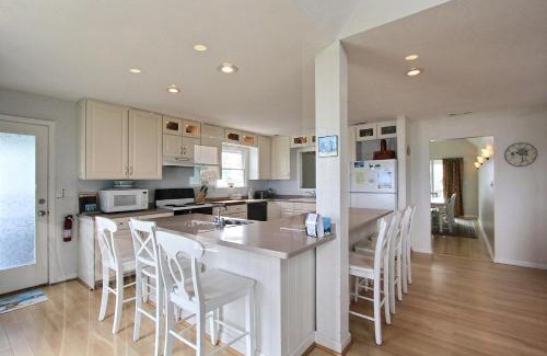 Avon Casa | Mariner's Light #18-5
