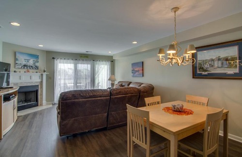 Pelican Bay Villa | Mariner's Walk 5-F