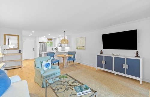 Isle of Palms Villa | Mariners Walk 6B - Screen Porch Ocean/Pool Walkout