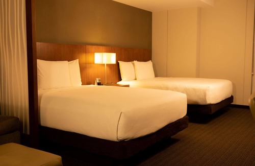 Obarrio Hotel | Marinn Place | 2 Deluxe Double | Family-Friendly with Sofa Bed & Workspace