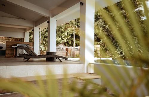 Okinawa Apartamento | MARINX POOLVILLA NAKANDAKARI
