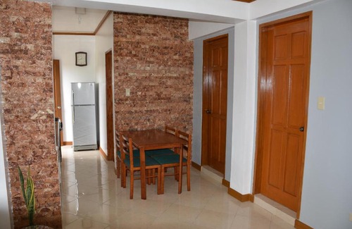 Puerto Galera Casa | Marion Roos Bungalow