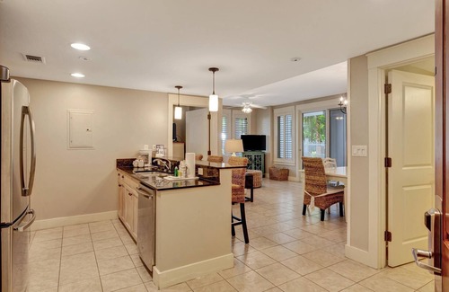 Villa Lago Condominio | Market Street Inn Retreat - Spacious 2-Bedroom Condo for Six with Walkout Balcony at Sandestin Golf and Beach Resort!