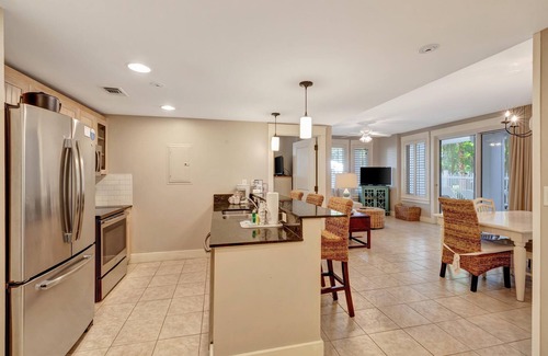 Villa Lago Condominio | Market Street Inn Retreat - Spacious 2-Bedroom Condo for Six with Walkout Balcony at Sandestin Golf and Beach Resort!