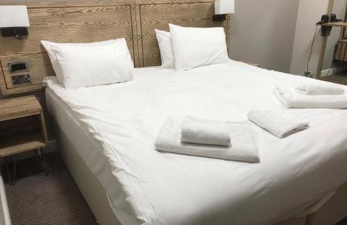Brecon Hotel | Markets Tavern Hotel