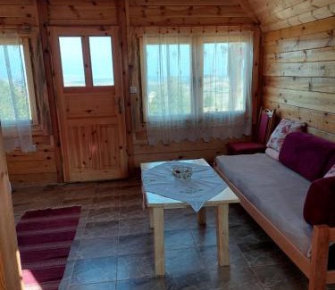 Zlatibor Cabina | Markove kolibe 4, Uvac