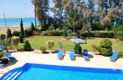 Ayia Marina Chrysochous Villa | Villa de lujo frente a la playa de Marlin - 4 habitaciones