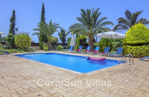 Ayia Marina Chrysochous Villa | Villa de lujo frente a la playa de Marlin - 4 habitaciones