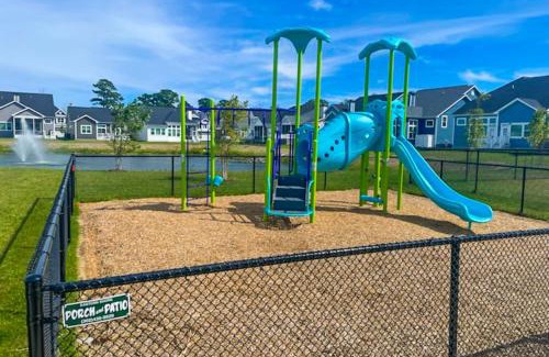 Cedar Neck Casa | Marlin Chase