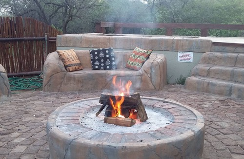 Marloth Park Casa | Marloth Kruger susurrando hormigas