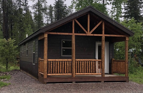 Coram Cabina | Marmot Cabin - Amish Cabin 5 Miles from Glacier