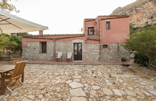 Mockarta Casa | Marmotta antigua casa rural en las laderas de Erice