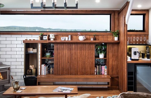 Shepherds Flat Casa | Marnies - Loft style country living