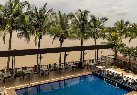 Ofin Hotel | Maroko Bayshore Suites