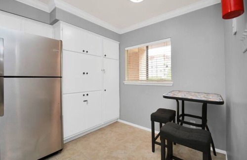 Southgate Condominio | Maroon Double Suites