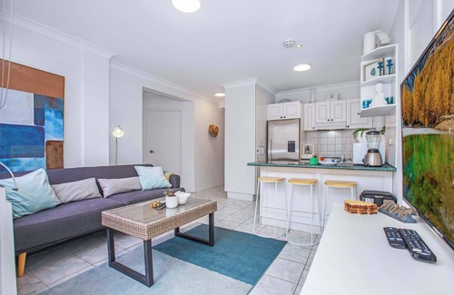Maroubra Apartamento | Maroubra Beachside 3 Bed Apt - New Listing