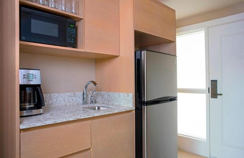 Desert Ridge Condominio | Marriott Canyon Villas One Bedroom One room Full Kitchen Sleeps Four