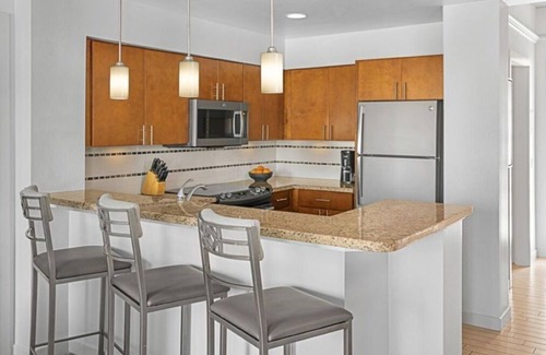 Palm Desert Complejo | MARRIOTT DESERT SPRINGS VILLAS II- ONE BEDROOM + Kitchen + Living Room SLEEPS 4