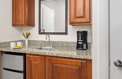 Williamsburg Condominio | Estudio de lujo Marriott Grande Vista