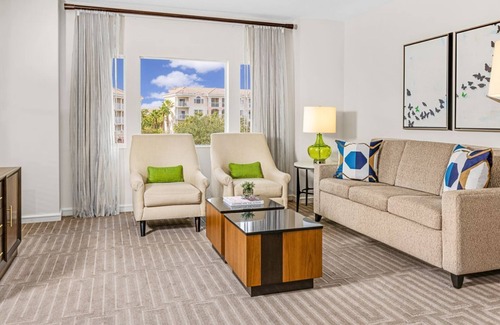 Williamsburg Complejo | Marriott Grande Vista Resort, down the street to the Disney gates
