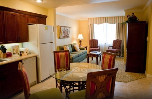 Las Vegas Hotel | Suite de un dormitorio Grand Chateau de Marriott capacidad para 4-Las Vegas