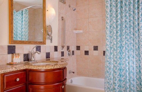 Ko Olina Complejo | Marriott's Ko Olina Beach Club, full access to resort amenities, kitchenette