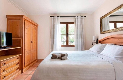 Son Antem Complejo | Marriott son Anthem, charming 2 bedroom Townhouse with a garden on Mallorca