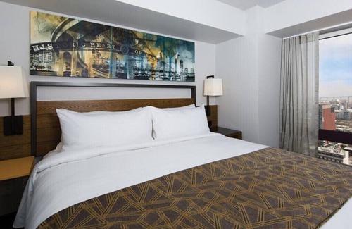 Civic Core Apartamento | Marriott Vac Club, 1 BR SUITE, Kitchenette, Sleeps 4, 25min walk to Conv. Ctr.