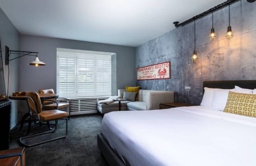 Fisherman's Wharf Complejo | Marriott Vacation Club Pulse,San Fransisco Hotel Room,1 King Bed,Courtyard