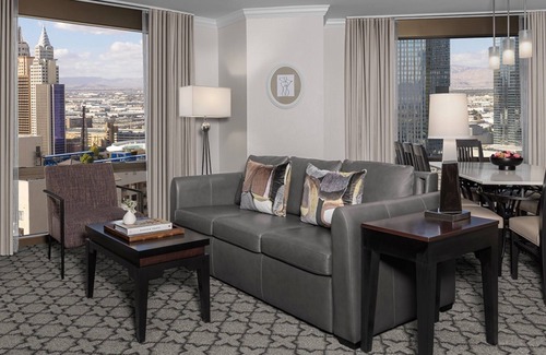 Las Vegas Villa | Marriott’s Grand Chateau Close to Allegiant Stadium