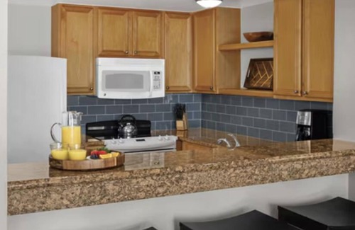 Oceanside Villa | Marriott’s Monarch at Sea Pines in Hilton Head Island with beach access, AC