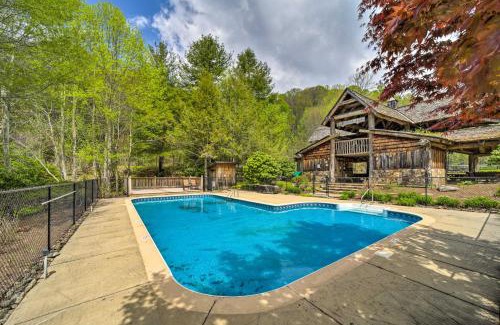Wolf Laurel Casa | Mars Hill Cabin with Pool Table about 2 Mi to Wolf Ridge