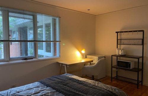 Marsfield Casa | Marsfield Sunny and Spacious Room