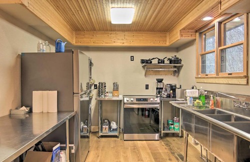 Marshall Casa | Marshall Home with Mountain View, 5 Mi to Downtown!
