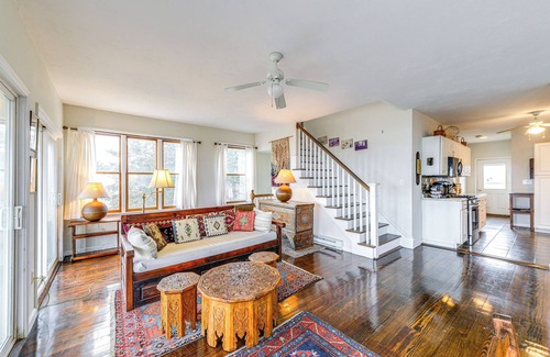 Brant Rock Casa | Marshfield Home w/ 4 Decks & Private Beach Access!