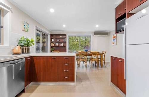 Mount Martha Casa | Martha's Crest | 3mins to Beach & Village