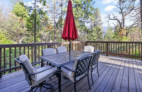 Springville Cabina | Pierpoint, Sequoia, Trail of Giants- Martin Cabin