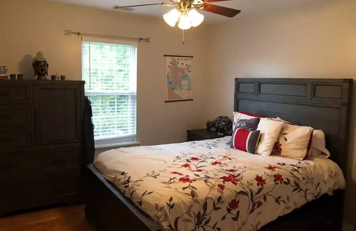 Evans Hotel | Martinez home Masters Rental- Sleeps 8