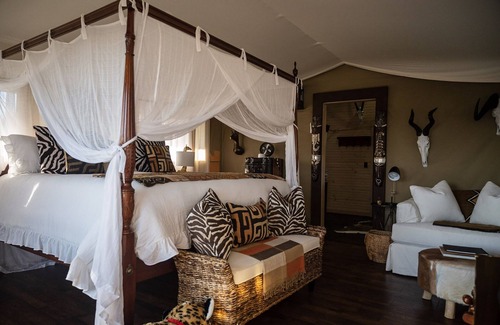 Kerrville Cabina | MARULA - A romantic African Safari in the Texas Hill Country